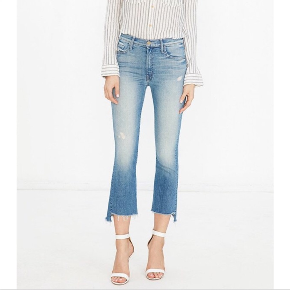 Mother insider crop step fray